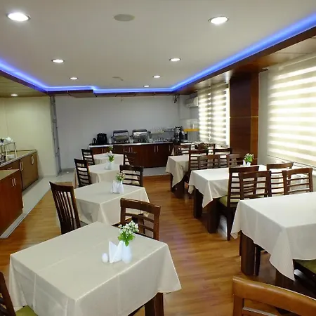 Lifos Hotel 3*