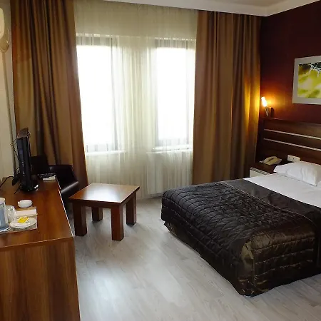 Lifos Hotel 3*
