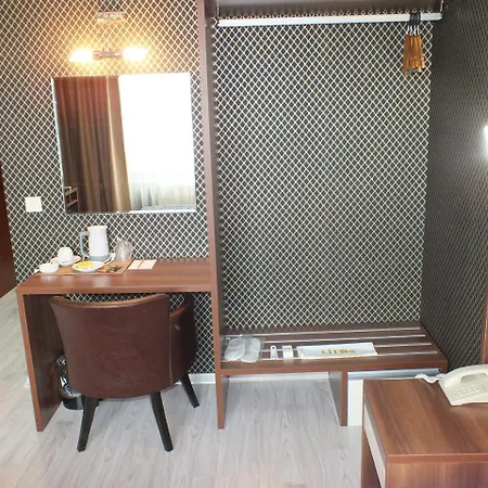 Hotel Lifos