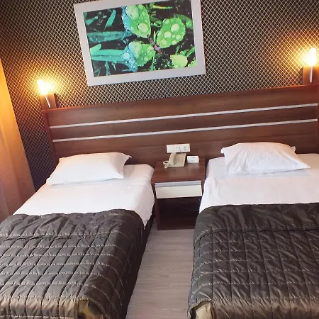 Otel Lifos 3*