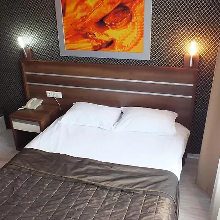 Hotel Lifos